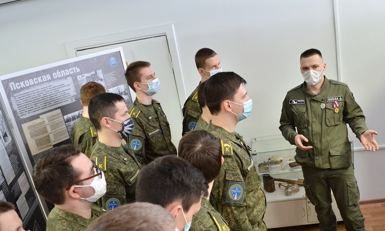 Самарская областная научная библиотека приглашает на выставку архивных документов «Без срока давности»